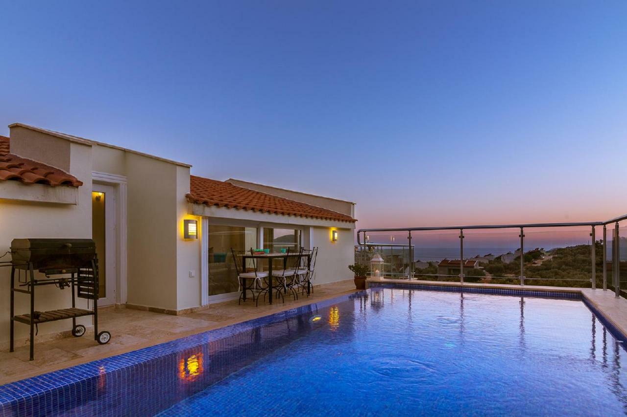 Dahlia Penthouse - Beautiful Luxurious Private Pool Fantastic Harbour Views