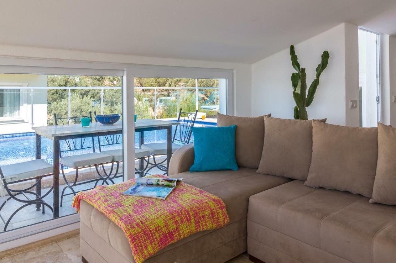Dahlia Penthouse - Beautiful Luxurious Private Pool Fantastic Harbour Views Apartment